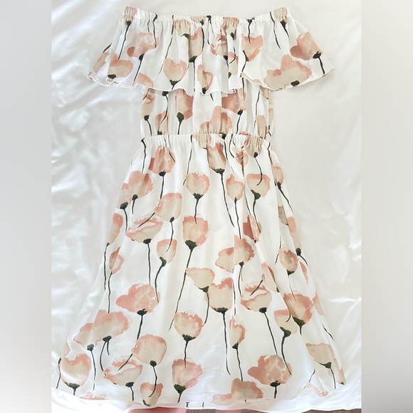 Aritzia off the shoulder dress (size small) - Picture 4 of 5